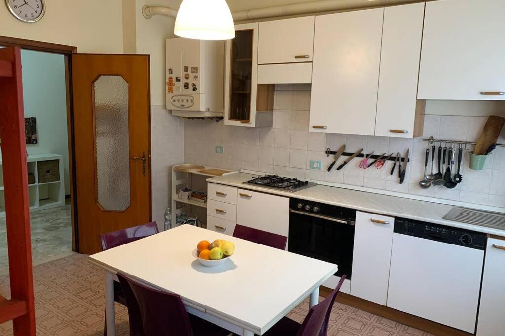A Casa Da Claudio Lägenhet Parma Exteriör bild
