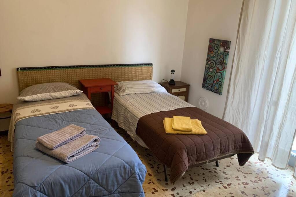 A Casa Da Claudio Lägenhet Parma Exteriör bild