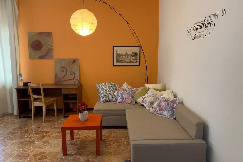 A Casa Da Claudio Lägenhet Parma Exteriör bild